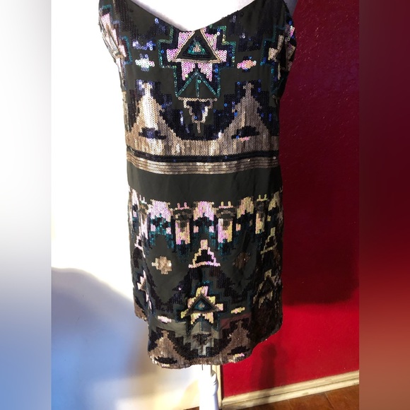 Show Me Your MuMu Criss-Cross Applesauce Sequins Aztec Print Dress - Picture 5 of 10